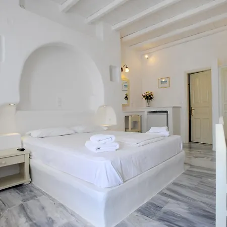 Apart-hotel Carlo Agios Loannis