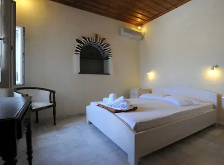 Appart hôtel Carlo 3*