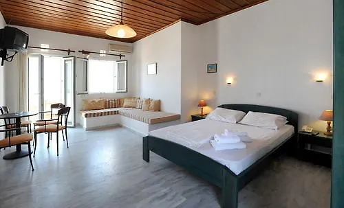 Carlo Aparthotel Agios Ioannis (Tinos)