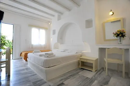 Carlo Agios Ioannis (Tinos)