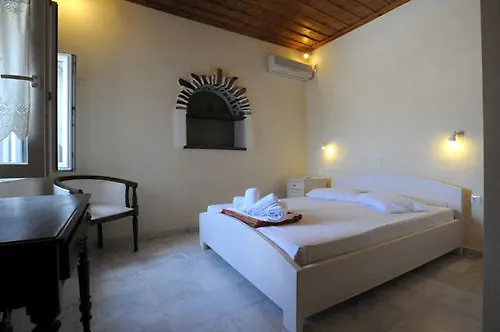 Appart hôtel Carlo 3*