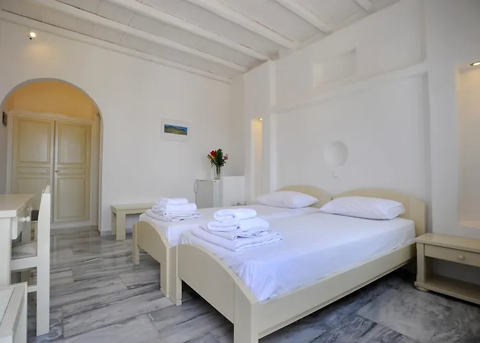 Carlo Apartahotel 3*